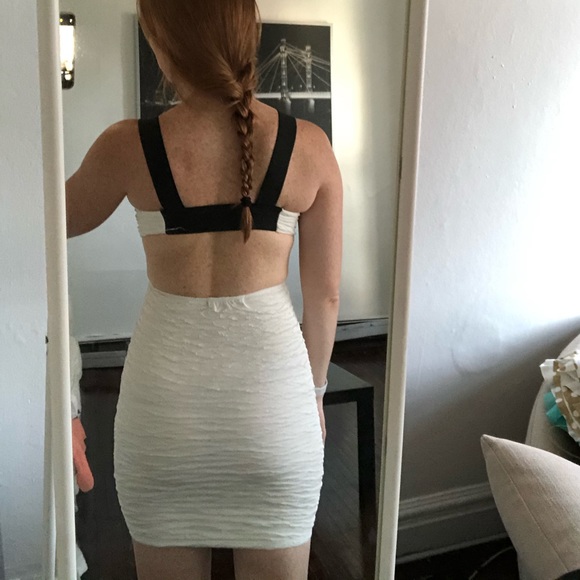 White body con dress - Picture 3 of 4